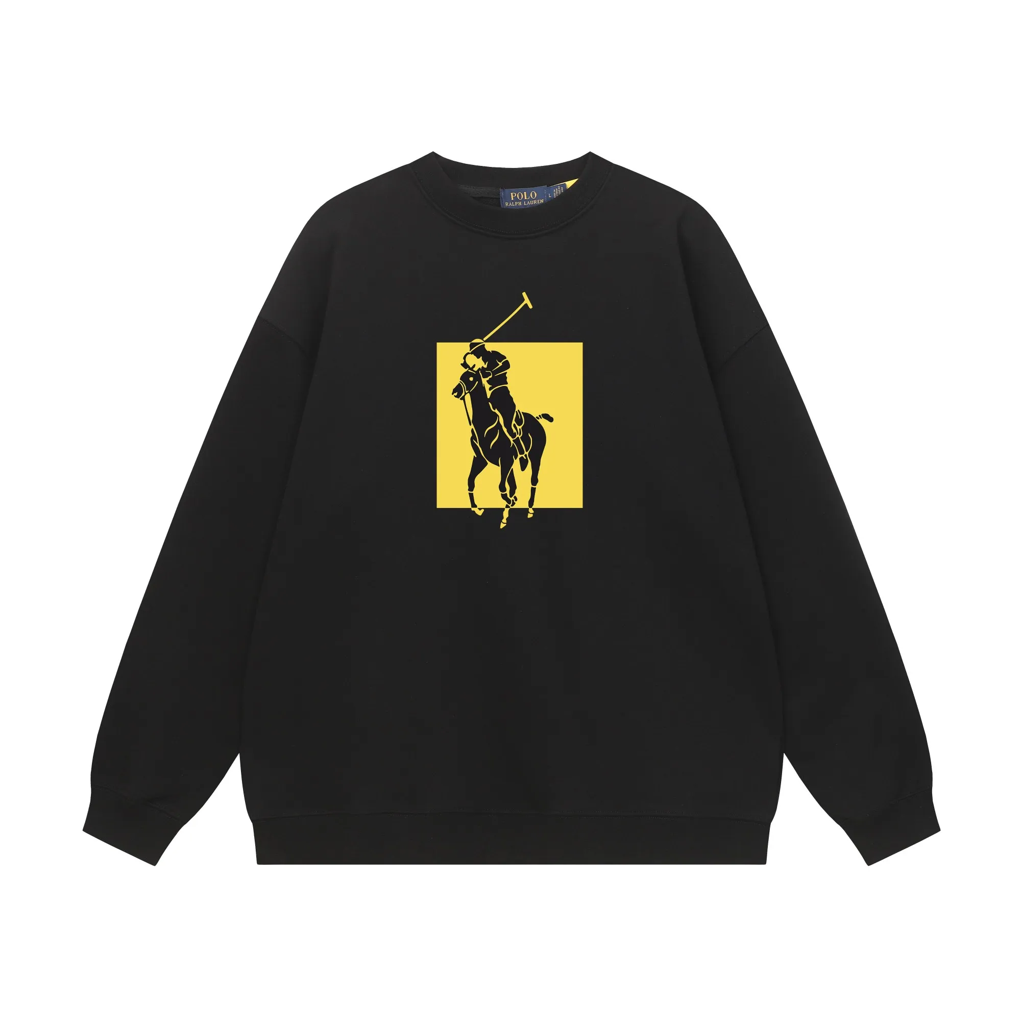 P200 Long-term stock] RalphLauren/Ralph Lauren 2025 autumn and winter new bear letter print 420g heavy large terry sweatshirt Ralph Lauren's age-reducing item, the coat fabric is made of 85% cotton ➕15% polyester, which not only retains the softness, comfort and breathability of cotton, but also adds the wear resistance and wrinkle resistance of polyester fiber, making the clothes more durable and easy to care for. Even in slightly cooler weather, you won't feel stuffy when wearing it. This kind of fabric has a natural crisp feel and is not easy to pill or deform. The bear on the chest is printed with English letters. It is full of color, full of three-dimensionality, and lifelike, adding a bit of liveliness and interest to the whole sweatshirt. There is no pressure to dress, regardless of age or gender. Complete accessories! Color: black, white, navy blue, light floral gray Size: M-L-XL-XXL